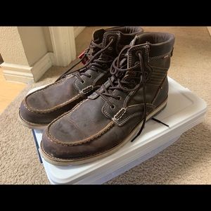 Men’s Levi boots